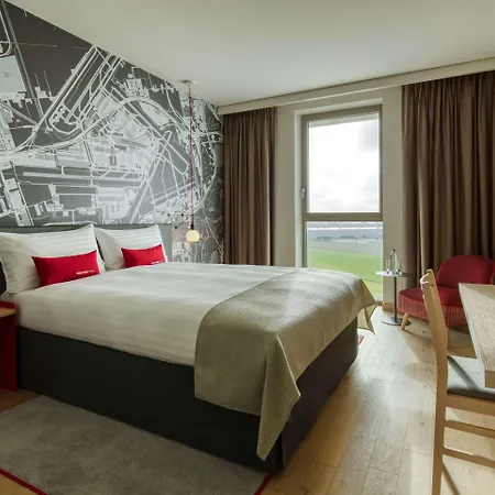 Hotel Intercityhotel Amsterdam Schiphol Airport 4*