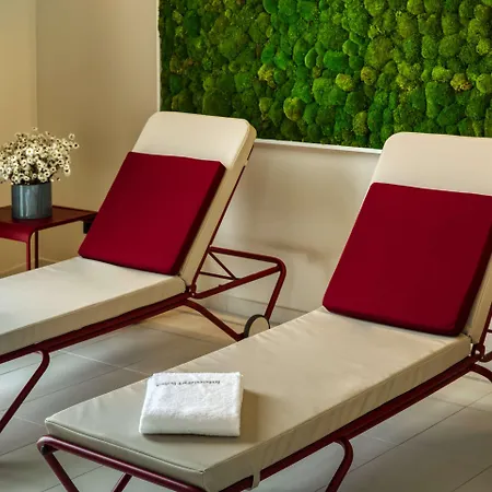 Отель Intercityhotel Amsterdam Schiphol Airport Хоофддорп