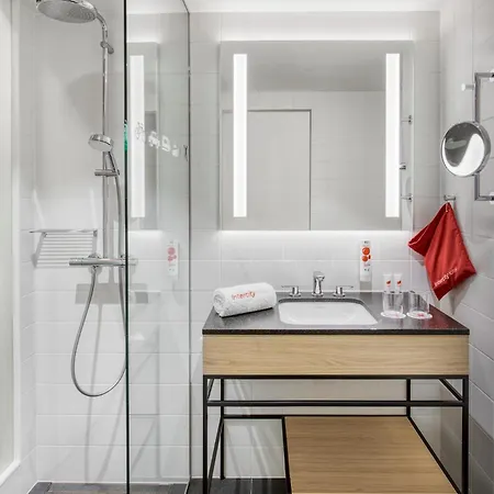 Intercityhotel Amsterdam Schiphol Airport Hotel