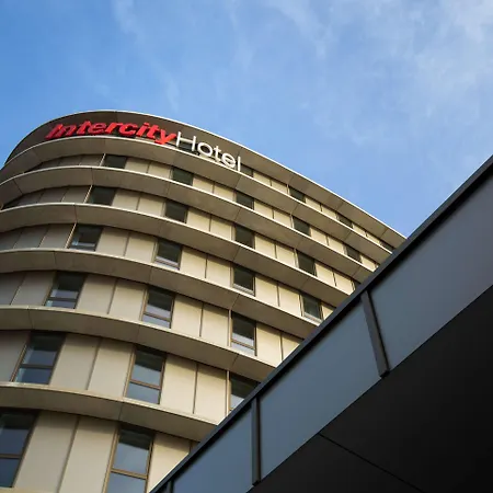 Intercityhotel Amsterdam Schiphol Airport Отель