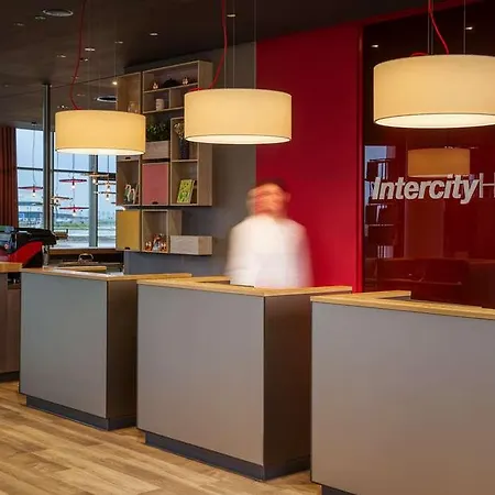 Intercityhotel Amsterdam Schiphol Airport Hotel