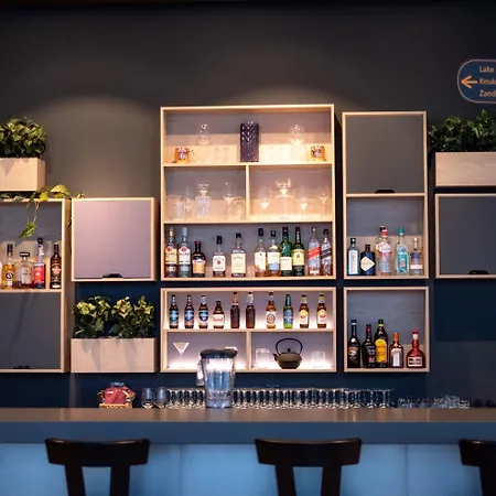 Intercityhotel Amsterdam Schiphol Airport 4*