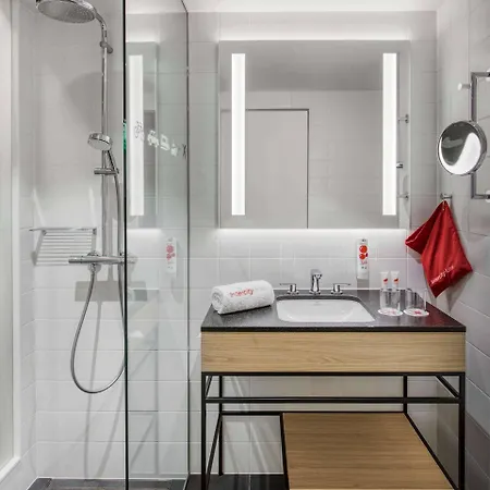 Hotel Intercityhotel Amsterdam Schiphol Airport 4*