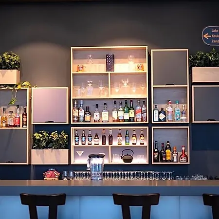Intercityhotel Amsterdam Schiphol Airport 4* הופדורפ