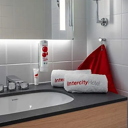 Intercityhotel Amsterdam Schiphol Airport Hotel