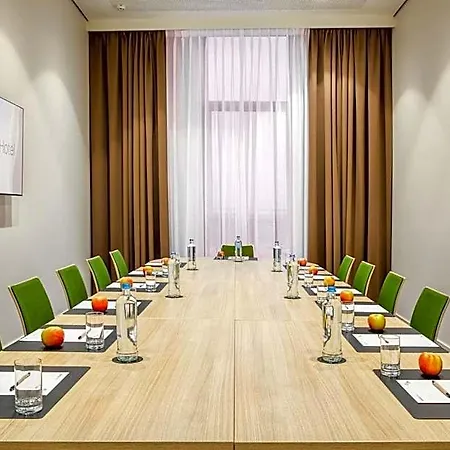 מלון Intercityhotel Amsterdam Schiphol Airport