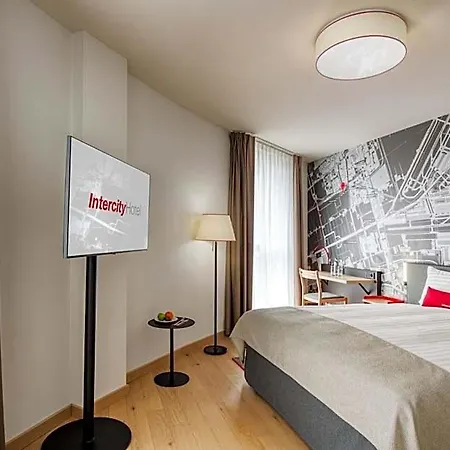 Intercityhotel Amsterdam Schiphol Airport הופדורפ