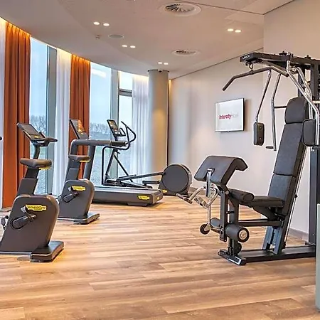 Intercityhotel Amsterdam Schiphol Airport 4*