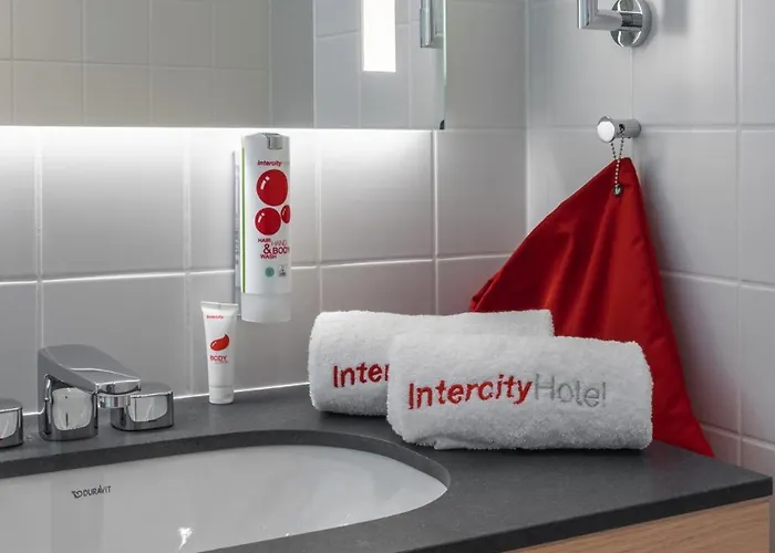 Intercityhotel Amsterdam Airport 4* Hoofddorp