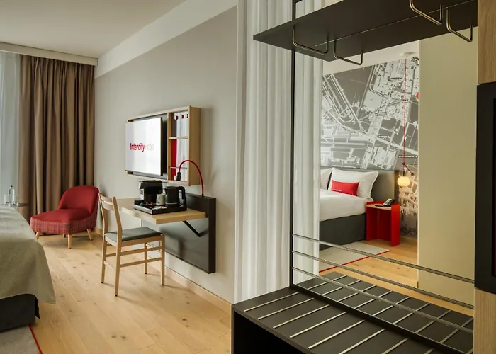 Intercityhotel Amsterdam Schiphol Airport 호텔