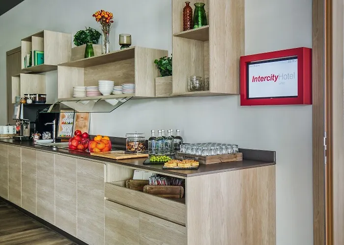 Intercityhotel Amsterdam Schiphol Airport 4* 호프트도프