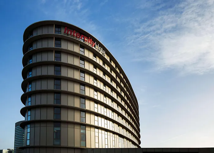 호텔 Intercityhotel Amsterdam Schiphol Airport 4*