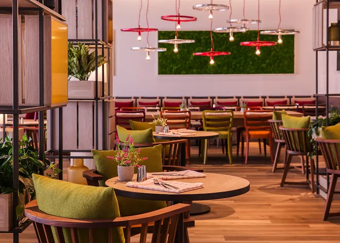 호텔 Intercityhotel Amsterdam Schiphol Airport