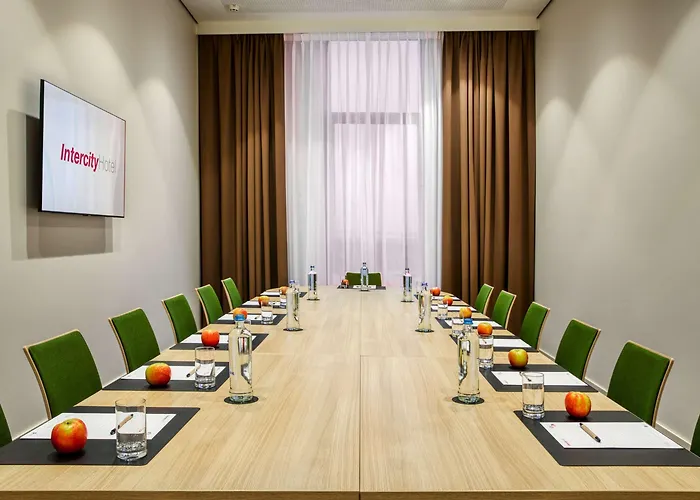 호텔 Intercityhotel Amsterdam Schiphol Airport