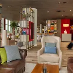 Intercityhotel Amsterdam Schiphol Airport Hotel 4*