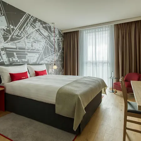 호텔 Intercityhotel Amsterdam Schiphol Airport 4*