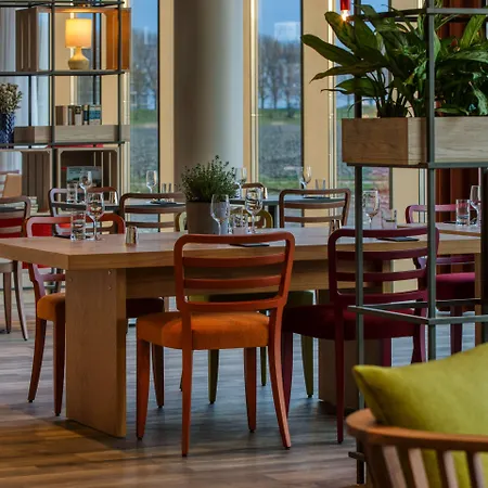 Intercityhotel Amsterdam Schiphol Airport 4* 호프트도프