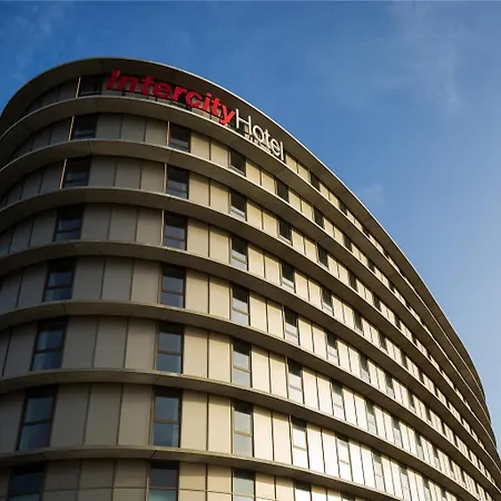 Intercityhotel Amsterdam Schiphol Airport 4*